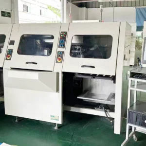PCB V 型开槽机